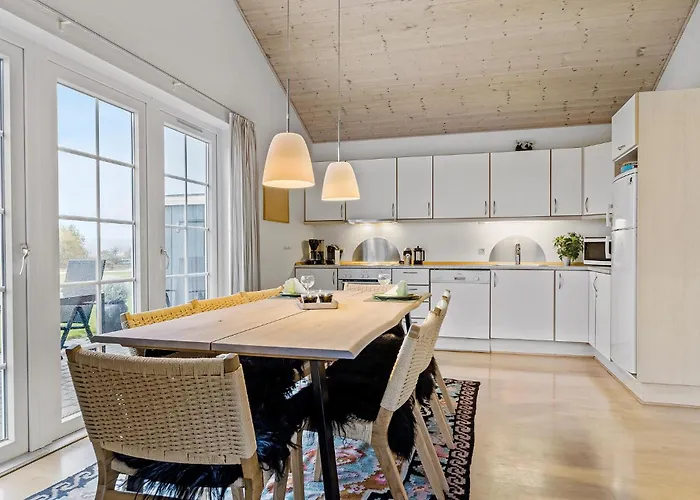 度假居 4 Bedroom In
